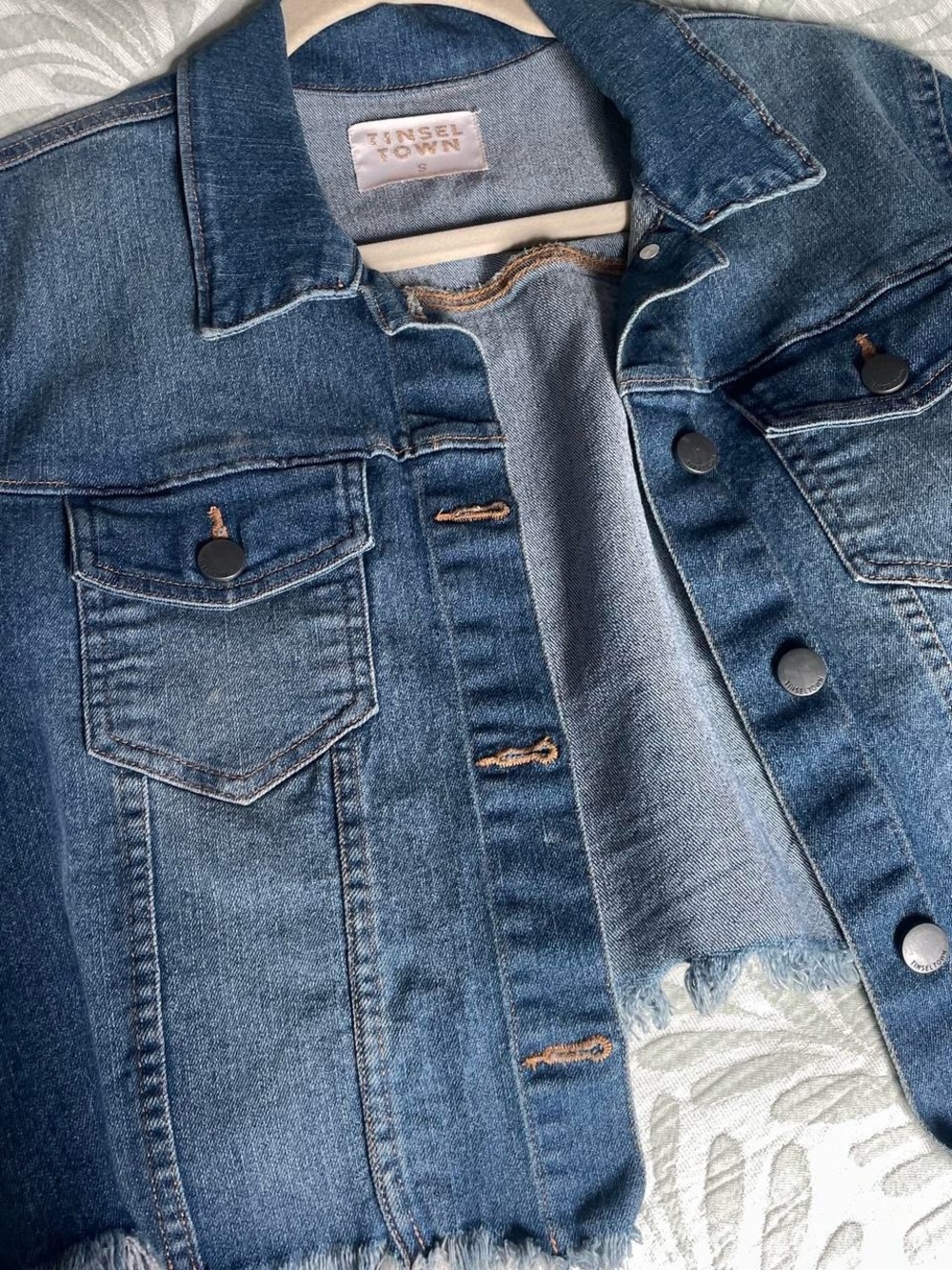 Tinseltown Women’s Blue Distressed Denim Jacket